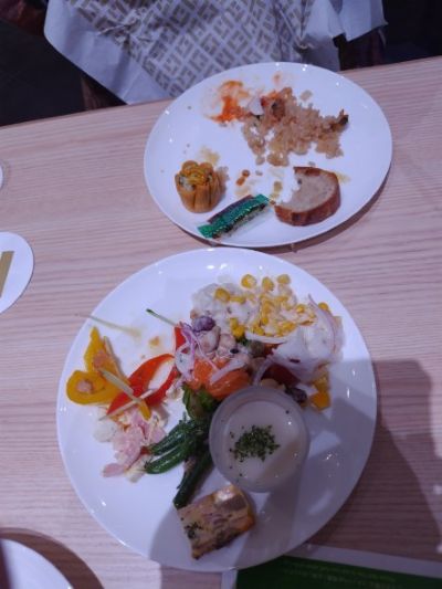 会食食事2